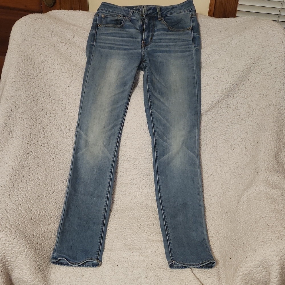 American Eagle Outfitters Light Blue Straigth Stretch Jeans
